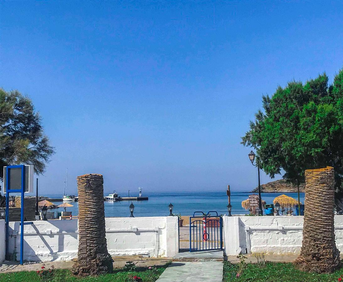 Katerina Beach Rooms Ándros Zewnętrze zdjęcie