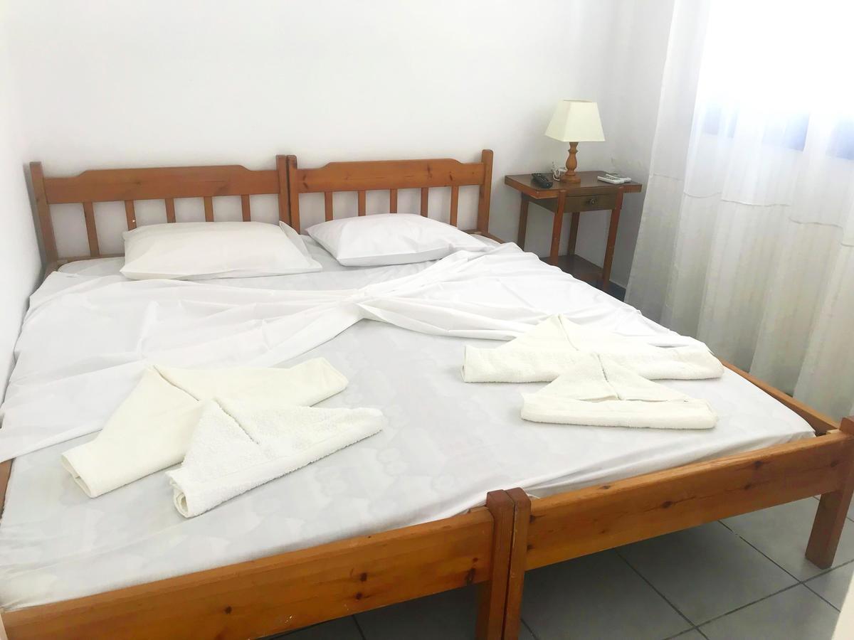 Katerina Beach Rooms Ándros Zewnętrze zdjęcie